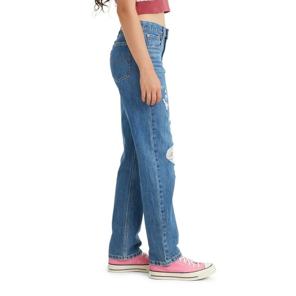 Levi's Low Pro Relaxed Straight Fit Jeans in Amplify It - Size 27 - Picture 2 of 9
